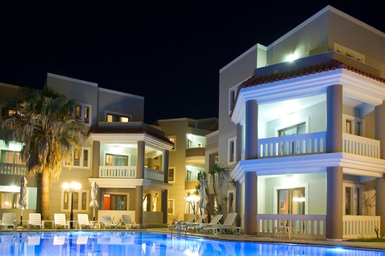 Stavroula Palace Aparthotel 2*