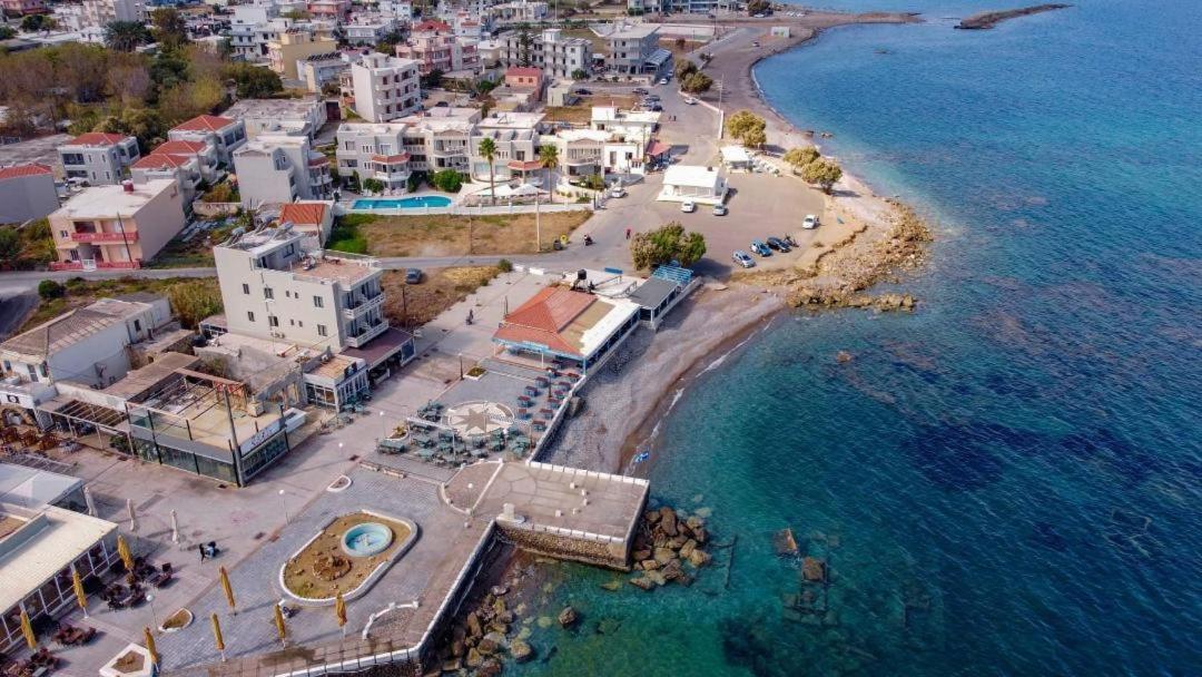 Stavroula Palace Aparthotel