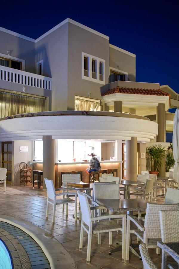 Stavroula Palace Aparthotel